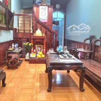 Cực Sốc - 13.8 Tỷ, 100M2 - Nhà Phân Lô, Oto Vào Nhà, 2 Thoáng Phố Bùi Xương Trạch, Thanh Xuân.
