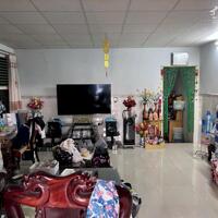 Nhà Trung tâm tp Nha Trang - Cấp 4 - 95m2 ngang hơn 6m, đất đẹp, đường oto hơn 4m.
