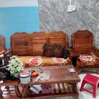 Nhà Trung tâm tp Nha Trang - Cấp 4 - 95m2 ngang hơn 6m, đất đẹp, đường oto hơn 4m.