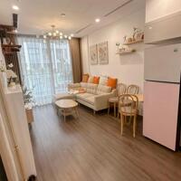 Cho thuê chcc Vinhome Symphony 62m2 2 phòng ngủ 2wc giá 16 triệu