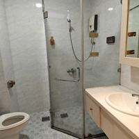 Căn Hộ Siêu Thoáng Rộng 40M2 Có Thang Máy Bãi Xe Oto. Nằm Gần Công Viên Hoàng Văn Thụ