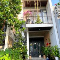 Bán nhà 3 tầng View Đà Lạt trên đất Huế, Kiệt ôtô 111 Trần Thái Tông, phường Thuỷ Xuân, TP Huế, chỉ 2,85 tỷ