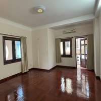 Cho Thuê Nhà Hẻm Xe Hơi Đường Cộng Hòa - P4- Quận Tân Bình.diện Tích5 X 18M, 3 Lầu