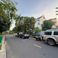 Cần Bán Đất Biệt Thự Khu Compound 146 Thảo Điền 1, Nguyễn Văn Hưởng Q2Diện Tích418M2 (17Mx27) Giá Bán 110 Tỷ