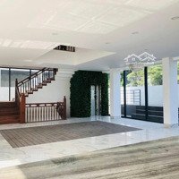 Cho Thuê Nhàmặt Tiềnđường Nguyễn Văn Hưởng Quận 2, Diện Tích 21X20M, Hầm 3 Tầng St Tm, Giá 160 Triệu