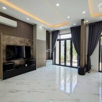 Bán nhà biệt thự có sân vườn P6, Mỹ Tho Tiền Giang