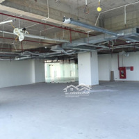 Bán Nhà Hoàng Quốc Việt, Cầu Giấydiện Tích100M Mặt Tiền 6M6 Giá Bán 37 Tỷ Kinh Doanh Tốt Thanh Khoản Cao