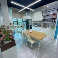 Cho Thuê Văn Phòng Đẹp 50M² Tại Phố Tôn Đức Thắng Giá Chỉ 12 Triệu/Tháng
