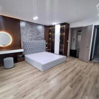 Hàng Xóm Aeon Long Biên 48m 6T Thang Máy, Gara Ô Tô, Giá Tốt Nhất Khu Vực Nhỉnh 10 Tỷ