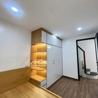 Chính Chủ Bán Nhà Ngõ Lan Bá, Q.đống Đa, Nhà Đẹp 38M, 4 Phòng Ngủ Giá Chỉ 5,58Tỷ Gần Hồ Bãi Cát