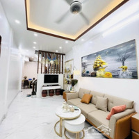 Bán Gấp Nhà Vĩnh Hưngdiện Tích47M X 5 Tầng, Giá Bán 5.4 Tỷ, Ngõ 4M, Nhà Đẹp, Gần Đường Ở Luôn Sđcc