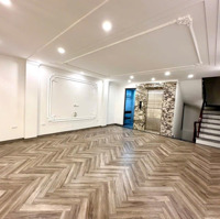 Bán Gấp Nhà Mặt Phố Mới Xây Mặt Tiền 5M , 52.8M2 Tại Phố Trạm, Long Biên. Liên Hệ: 0981291518