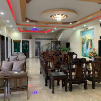Bán Nhà Đẹp Nhất Khu Phước Long, Nha Trang 168M2 Giá Bán 13 Tỷ Để Lại Nội Thất Xịn, Mặt Tiền Công Viên