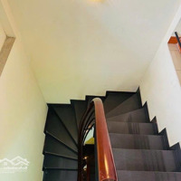 Bán Gấp Hẻm 3.5M Nguyễn Thiện Thuật Phường 2 Quận 3 3M X 10M (27M2) 4 Tầng Sân Thượng Giá Bán 5.4 Tỷ Tl