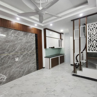 Bán Nhà Ngõ 318,Phố Ngọc Trì,Thạch Bàn,Long Biên.diện Tích 30 M2.