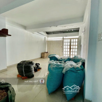 Bán Nhà Mặt Tiền Lê Văn Lương - Phường Tân Phong - Quận 7 - 86M2 Chỉ 10.8 Tỷ