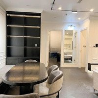 Bán Căn Hộ Chung Cư 100M2 Tại Vinhomes Golden River Ba Son, 17,6 Tỷ, Q1, Hcm - Hàng Hiếm Giá Tốt