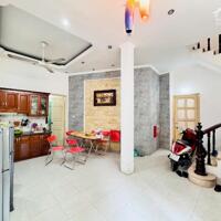 HIẾM ! 42M - 8,x TỶ NHÀ ĐẸP ĐÔNG QUAN - CẦU GIẤY, DÂN XÂY, SÁT PHỐ - Ô TÔ. 0974984929