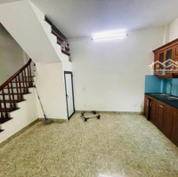 Lê Hòng Phong 4 Tầng 39M2 , Ngõ Thông Ô Tô Qua 7,15 Tỷ, Cách Mặt Đường Lê Hồng Phong 20M