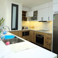 Bán Tòa Căn Hộ Dịch Vụ Xuân Diệu, 178M2, Mặt Tiền 9.3M, Ô Tô Tránh, Dòng Tiền 1.44 Tỷ/Năm.