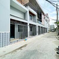 Nhà mới 100% full nội thất gần chợ Cầu Ván