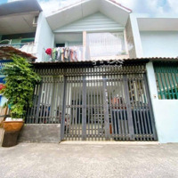 Bán Gấp Nhà Gần Công An Phường Phú Hữudiện Tích53M2 Đường Nhựa Rộng Oto Đang Cho Thuê 6 Triệu/Tháng Sổ Sẵn