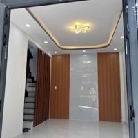 Gấp bán nhà Man Thiện nhỉnh 4tỷ 