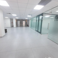 Cho Thuê Nhà Mặt Phố Ngọc Hà Cạnh Lăng Bác,Diện Tích210M² X 2T,Mặt Tiền6M, Riêng Biệt, Thông Sàn