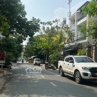 Nhanh Mới Kịp,2Tầng, 3 Phòng Ngủ Xe Hơi Thông Ngủ Trong Nhà, Giá 6Đồng Xíu