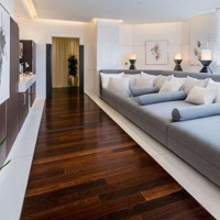 Cho Thuê Mặt Bằng Kinh Doanh Mặt Phố Nguyễn Văn Huyên 130M2 X 4 Tầngmặt Tiền8,5M 0913319386