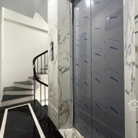 Bán Nhà Riêng Tại Hoàng Mai, 11,5 Tỷ, 50M2, 4 Phòng Ngủ 4 Vệ Sinh 7 Tầng