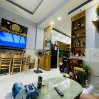 Nhà 2 tầng, đầu hẻm số 2 Lê Thúc Hoạch ô tô vào, 4.5 tỷ