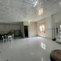Nhà vườn xã Thanh Phú, Bến Lức dt tổng 950m2 4pn 2wc giá 5,2 tỷ