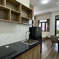 Cho Thuê Căn Hộ Ban Công, Máy Giặt Riêng ở Nguyễn Cửu Vân giáp Q1 ở Bình Thạnh