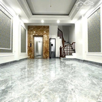 Bán Nhà Phạm Văn Đồng, 47M2, Phân Lô, Ô Tô, Nội Thất Chủ Tặng, Nhỉnh 8Tỷ.