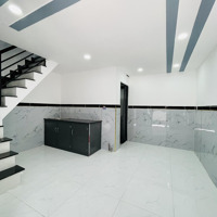 Tôi Chính Chủ Cần Bán Nhà Ngay Chợ Xuân Thới Thượng, Hóc Môn 32M2