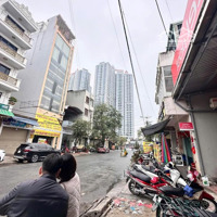 Bán Nhà Mặt Đường Thiên Lôi Ngang 8,56M Sẵn Dòng Tiền 40 Triệu/Tháng