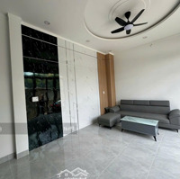 Bán Gấp Nhà 1 Trệt 1 Lầu Sổ Riêng Thổ Cư 100% Gần Trường Mầm Non Đom Đóm, Hỗ Trợ Vay Ngân Hàng 70%