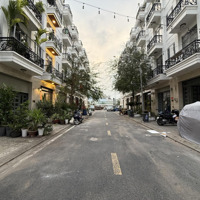 Nhà Shr Đườngcó Thương Lượng44, Dt:4X16,5M, Trệt, 4Lầu, 6 Phòng Ngủ 7Vs, P/Thờ, Sân Thượng, Hướng Tây Nam, 5,86 Tỷ