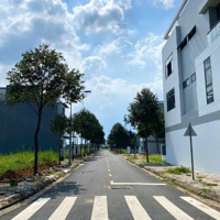 Cần Bán Lô Đất Đường Bưng Ông Thoàn Quận 9 Gần Villa Park.diện Tích50M Ngang 4M Giá Chỉ 3,8 Tỷ.