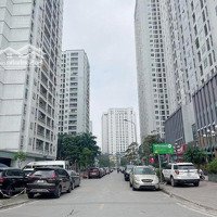 Bán Nhà Nguyễn Chánh 72M2, 7 Tầng, Thang Máy,2 Thoáng,Phân Lô, 2 Ôtô Tránh,15M Ra Phố, Hơn 30 Tỷ.