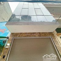 Bán Nhà Nguyễn Chánh 72M2, 7 Tầng, Thang Máy,2 Thoáng,Phân Lô, 2 Ôtô Tránh,15M Ra Phố, Hơn 30 Tỷ.
