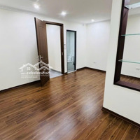 Bán Nhà Siêu Phẩm Đê La Thành - Ngõ Thông, 5 Tầng, Mặt Tiền 6M - Kinh Doanh Đỉnh, Chỉ 7.78 Tỷ