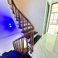 Bán nhà Kim Chung,sát khu đô thị Hinode 5 tầng mới đẹp,20m ra đường ôtô tránh chỉ hơn 4 tỷ