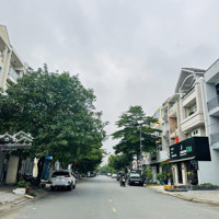 Bán Nhà Phố, Biệt Thự Mặt Tiền Đường Cao Đức Lân. Lh Kim Anh 72 Cao Đức Lân 0904357135