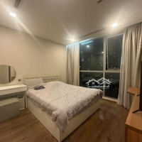 Bán Nhanh Căn P3 Vinhomes Central Park, 2 Phòng Ngủ Full Nội Thất Cao Cấp,View Sông, Đã Có Sổ, Giá Tốt