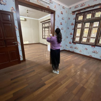 Cho Thuê Biệt Thự Đơn Lập Kđt Mỹ Đình 2.Diện Tích185M X 4T,Mặt Tiền10M. Giá Bán 40 Triệu Có Tl