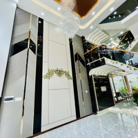 Bán Nhà Đẹp Ngay Công Viên 150Ha Tp Hồ Chí Minh