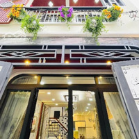 Chính Chủ Cần Bán Nhà Lạc Long Quân, P10, Tân Bình, Giá Bán 3Tỷ990,Diện Tích91,8M2(5,4X17), Còn Hđ Thuê