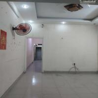 Bán nhà hẻm nhựa 6m thông tú phía, Phan Huy Ích, P15, Tân Bình, 60m2, có dong tiền